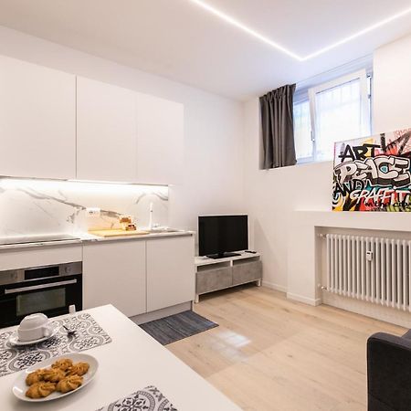 Luxury Apartment - A Due Passi Dal Centro Di Milano Екстер'єр фото