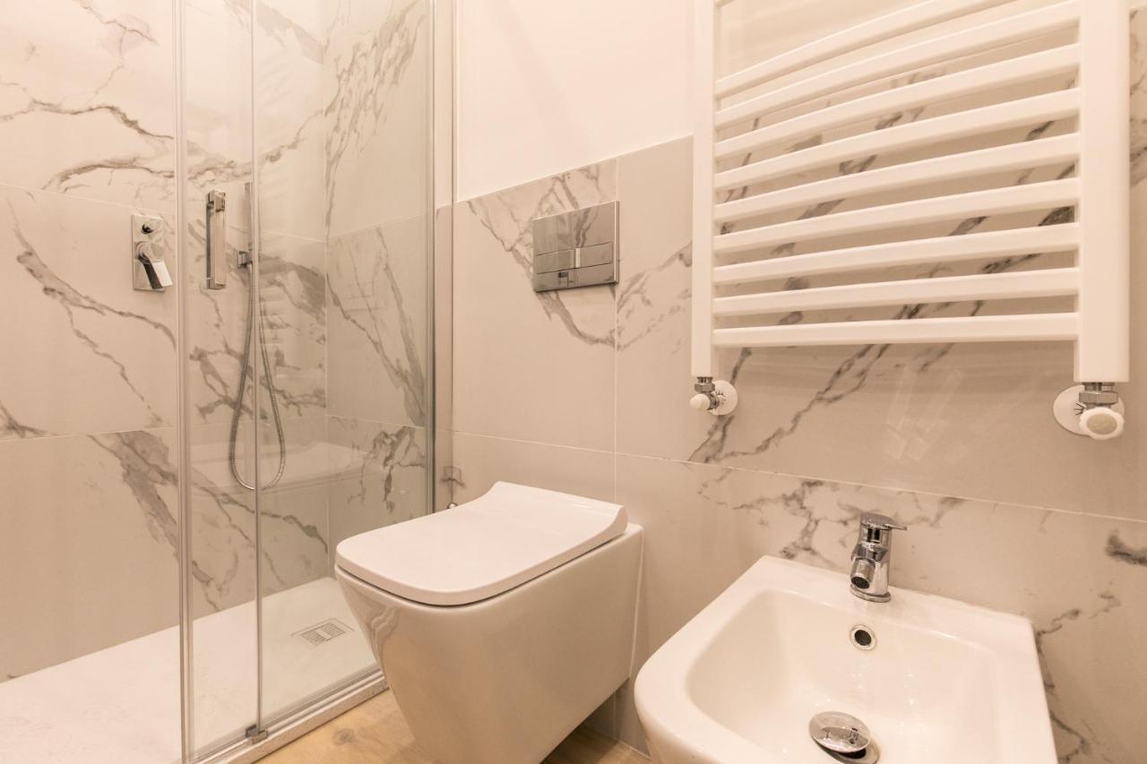 Luxury Apartment - A Due Passi Dal Centro Di Milano Екстер'єр фото